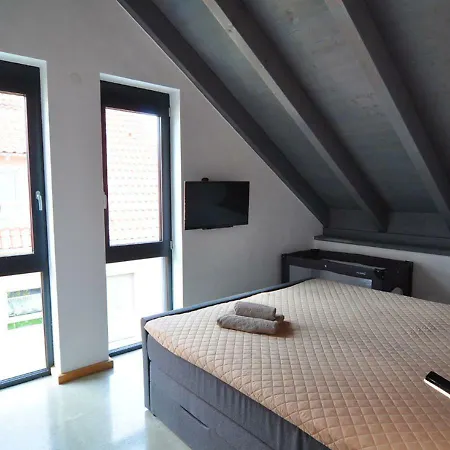 Das Haus Am See Polsdorf 22b Deluxe-apartment *